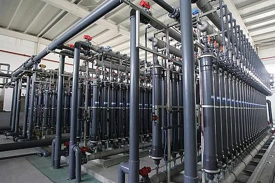 ���x�۱�ϩ����PAM�S�Ұl��ˮ�����з�ֹĤ��Ⱦ���A̎����ˇ�x��