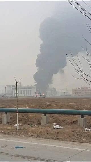 2022���iɰ�V�ϏS��ʯ���fһ�����Sͻ�l��𣬬F������������ը!